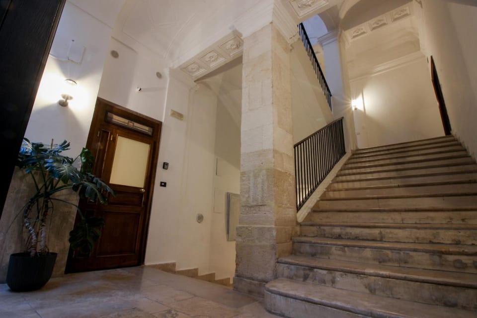 Inner courtyard view