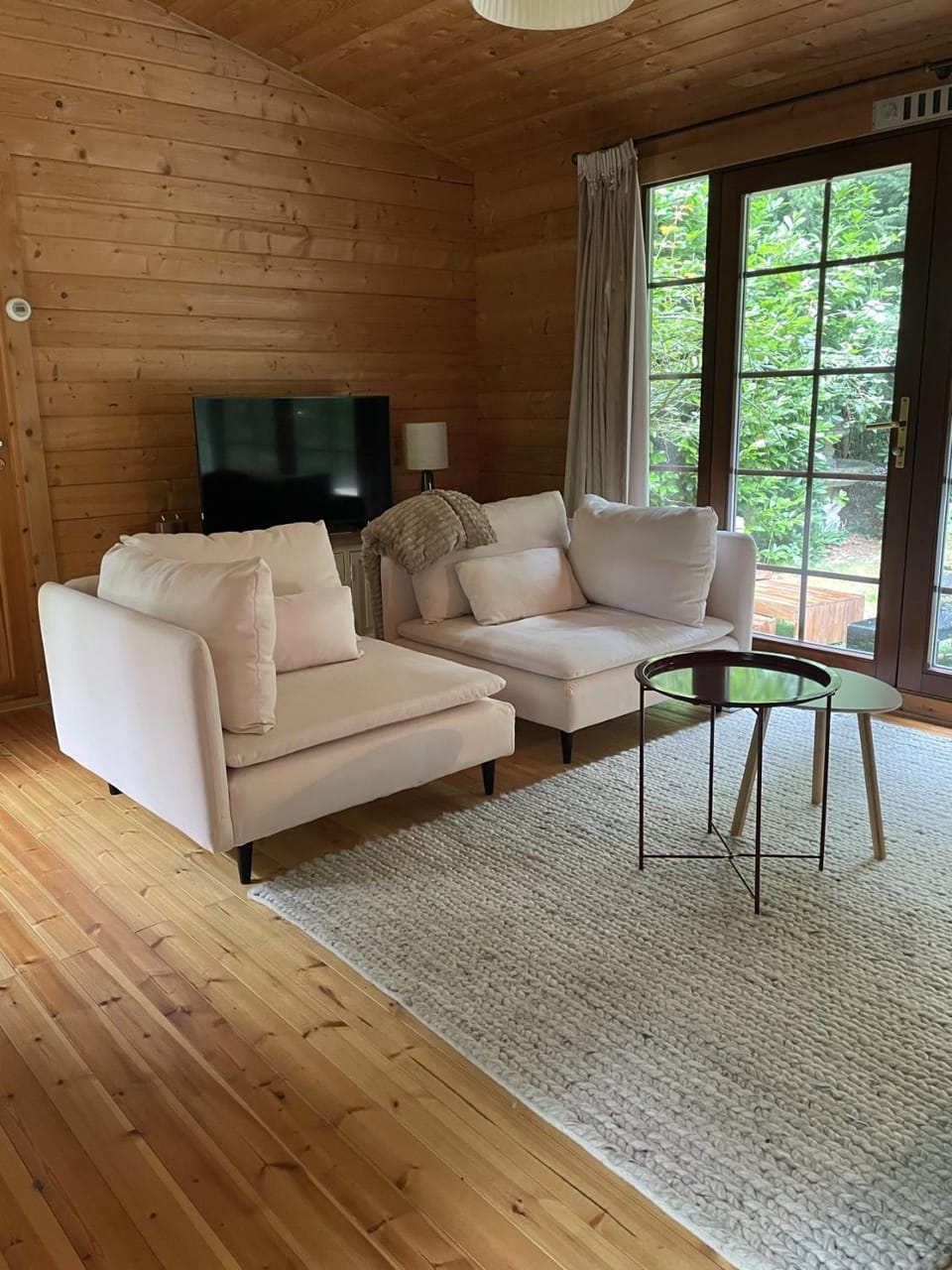 Fantastisch chalet met veel ruimte en fijne tuin House in Epe