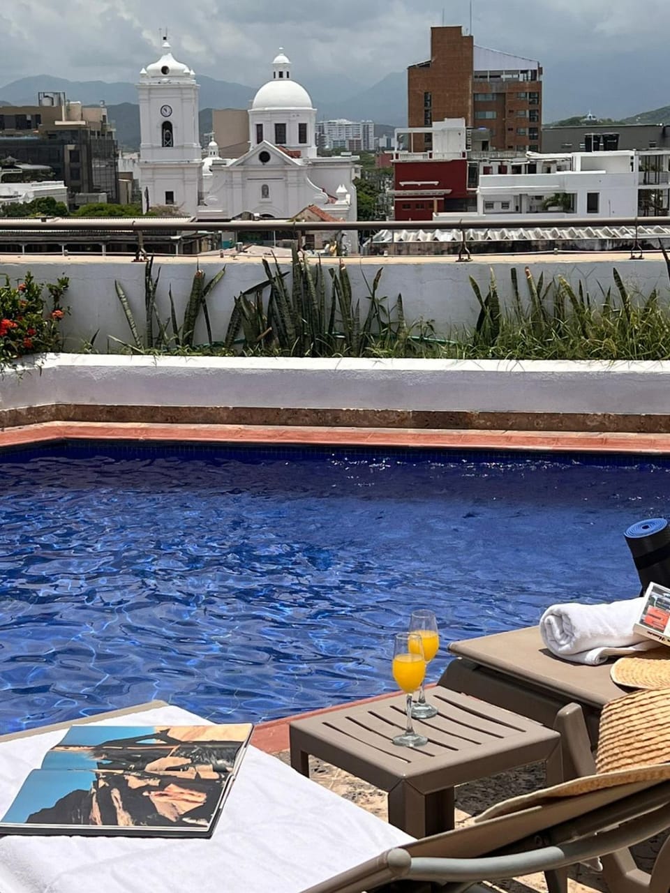 Patio, Day, Natural landscape, View (from property/room), Balcony/Terrace, City view, Landmark view, Mountain view, Pool view, Street view, Swimming pool, sunbed