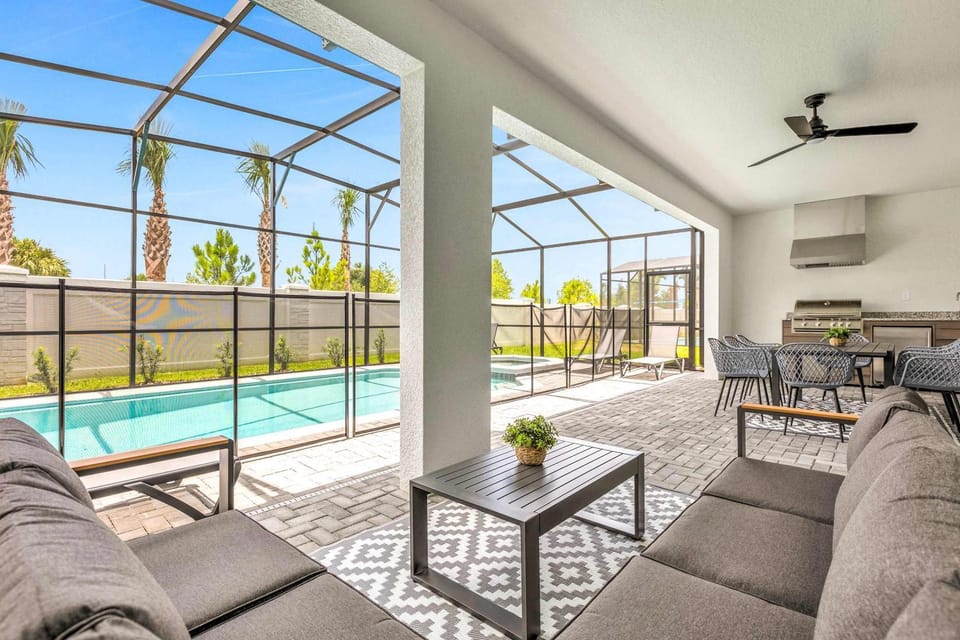 Enchanted Clermont Getaway 8BD Villa for groups Villa in Four Corners