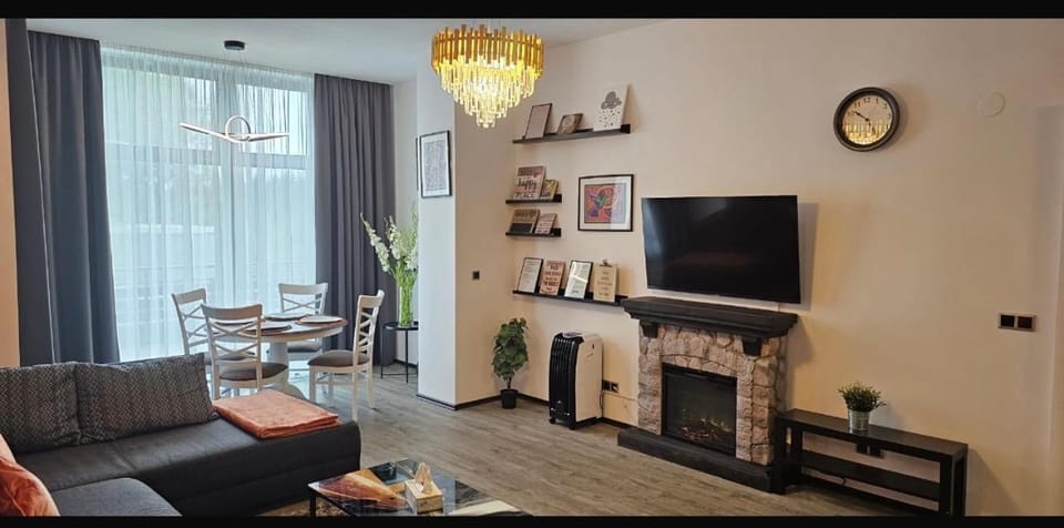 Montana Luxury Vue Apartment in Brasov