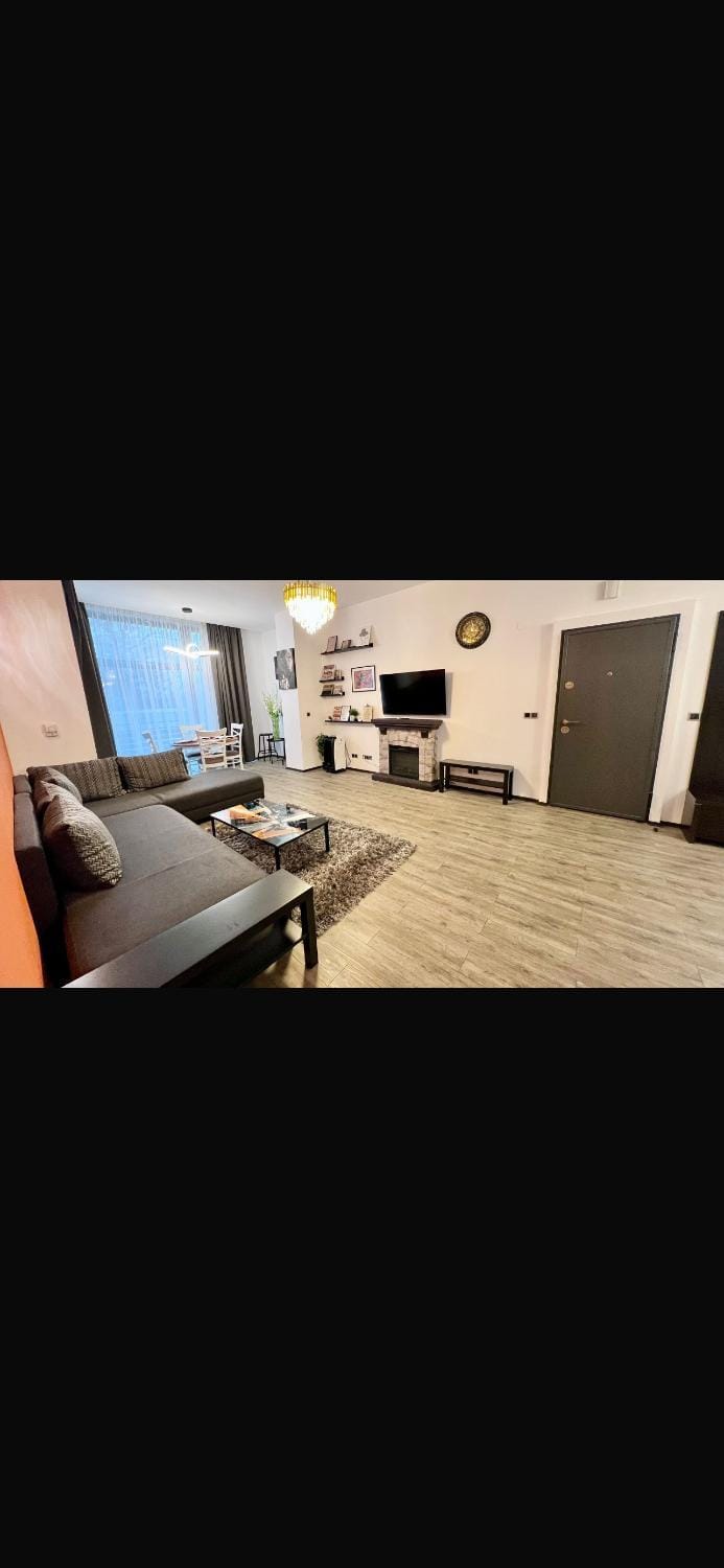 Montana Luxury Vue Apartment in Brasov