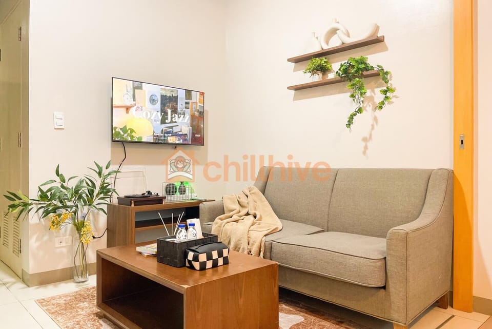 Communal lounge/ TV room, Living room, Seating area