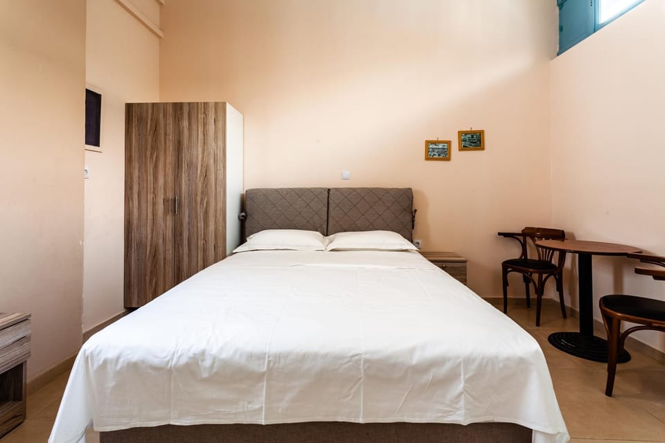 Στούντιο Στη Στοά Βαρβουτσή#6 Apartment in Messenia