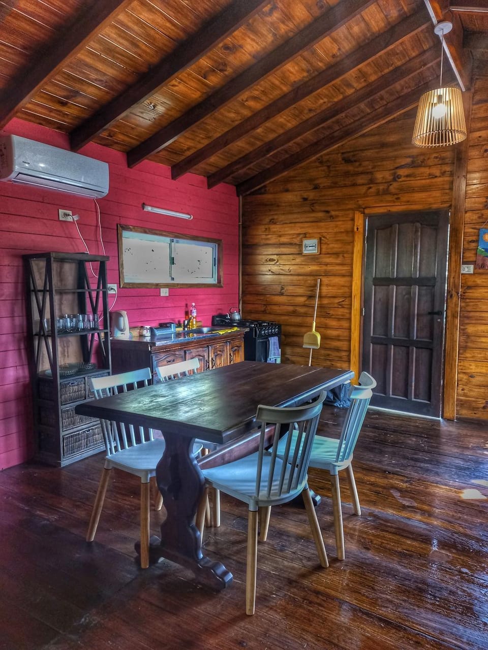 Property building, Dining area, kitchen