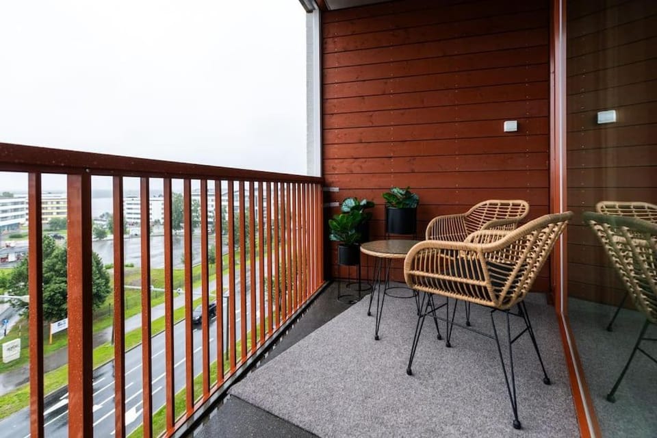 Patio, Day, View (from property/room), Balcony/Terrace