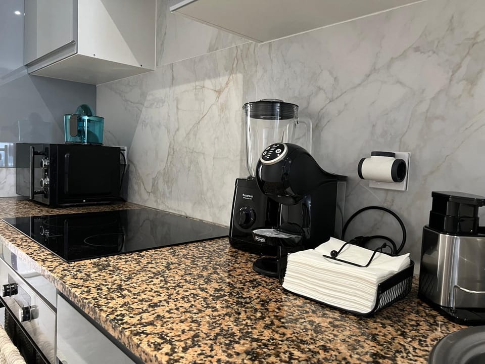 Coffee/tea facilities, Kitchen or kitchenette, toaster