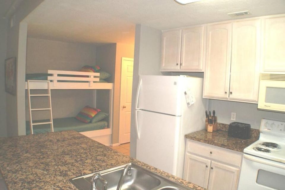 Coronado 204 next to beach access Apartment in South Padre Island