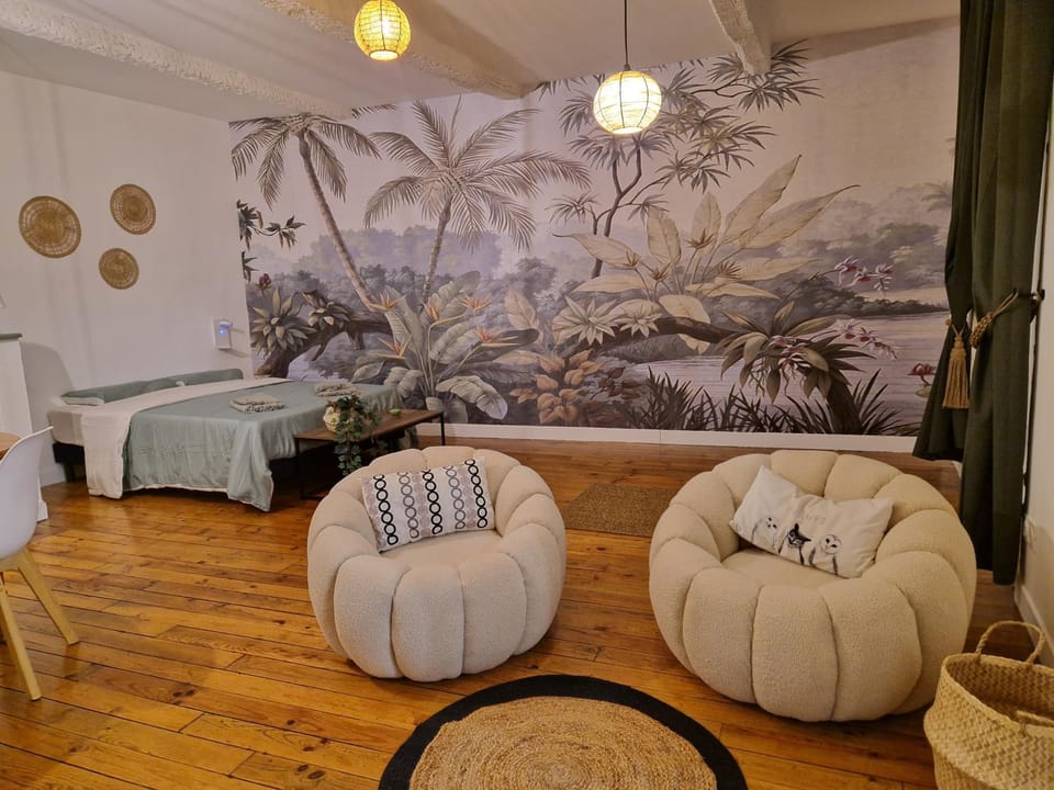 Seating area