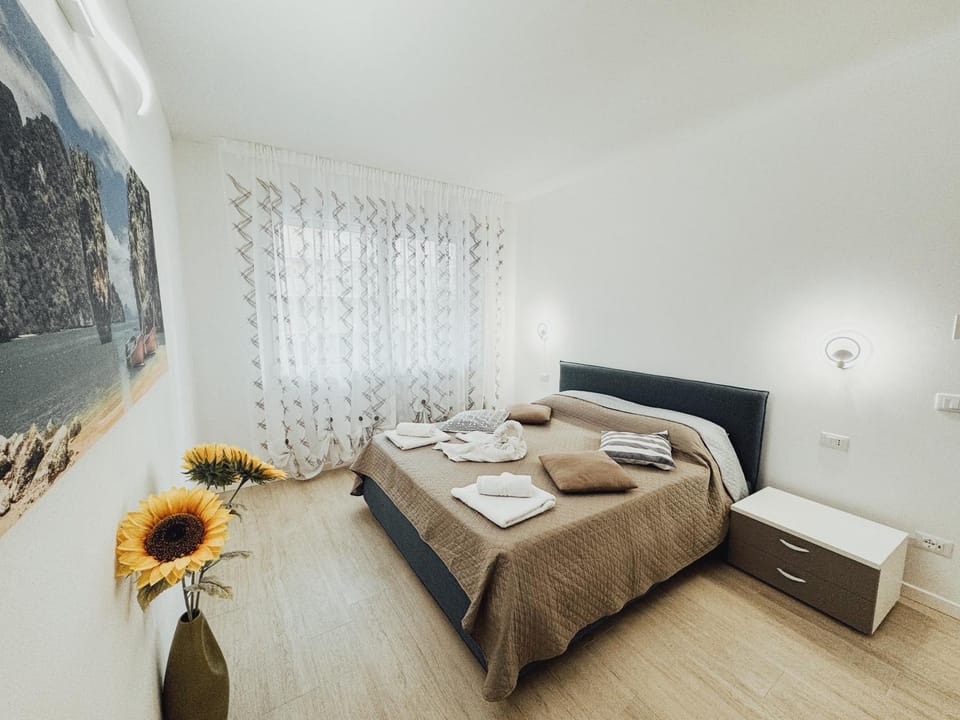 Avornic's House Apartment in Porto Santa Margherita