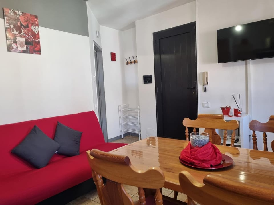 Ortacolorhome-GreyHome Boleto Apartment in Piedmont
