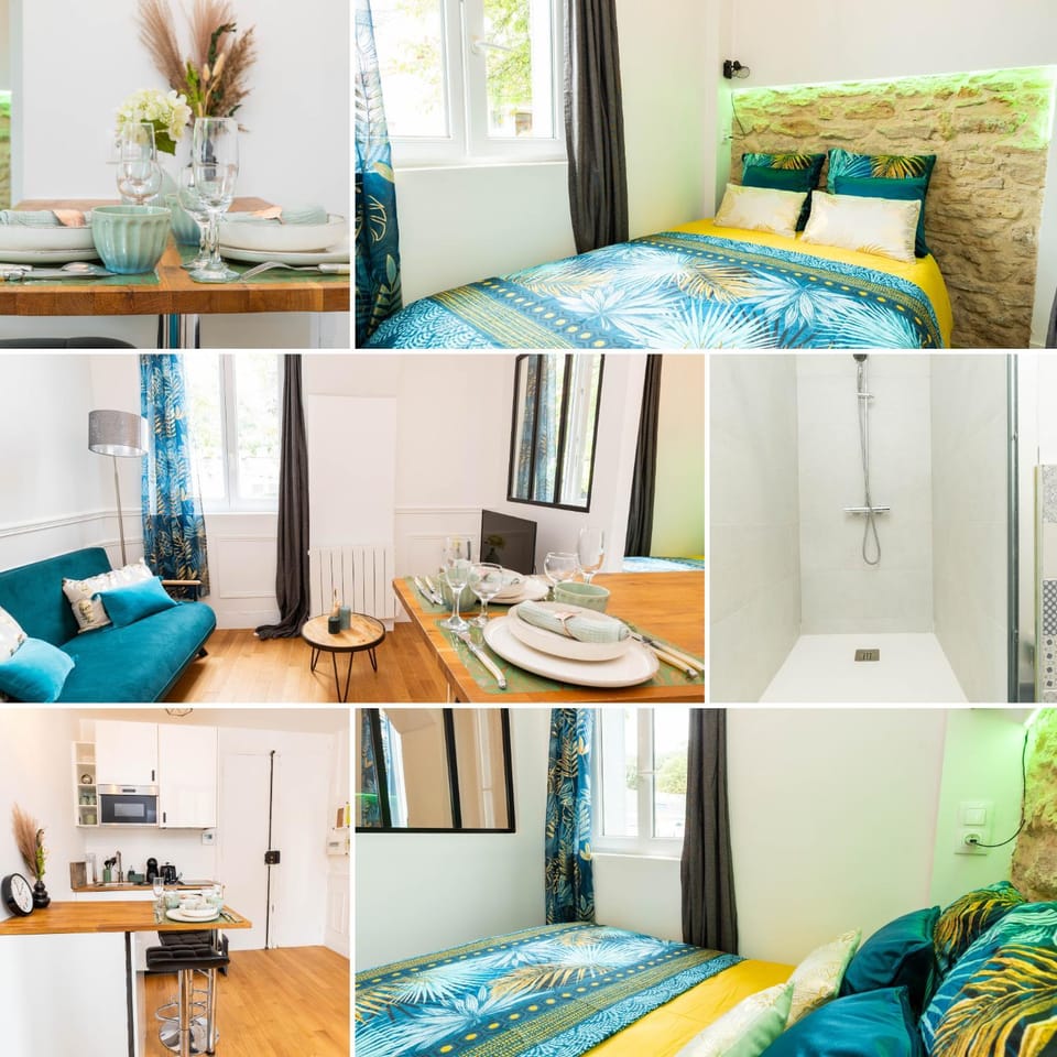 Bed, TV and multimedia, Living room, Photo of the whole room, Seating area, Bedroom