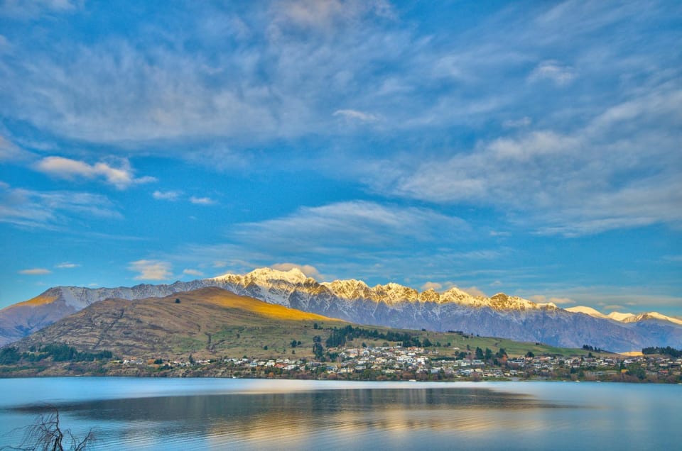 View (from property/room), Lake view, Mountain view
