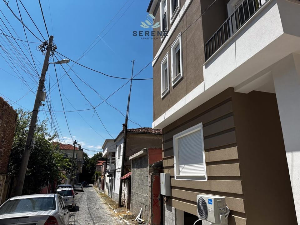 Property building, Neighbourhood, Street view, Parking