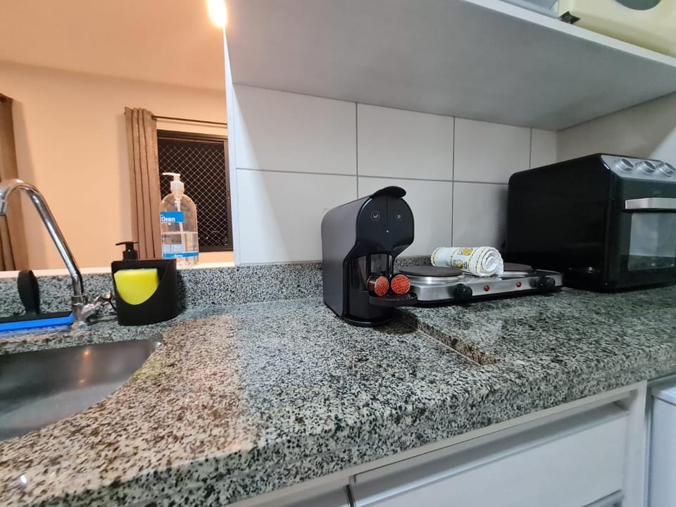 Coffee/tea facilities, Kitchen or kitchenette, pet friendly, stove