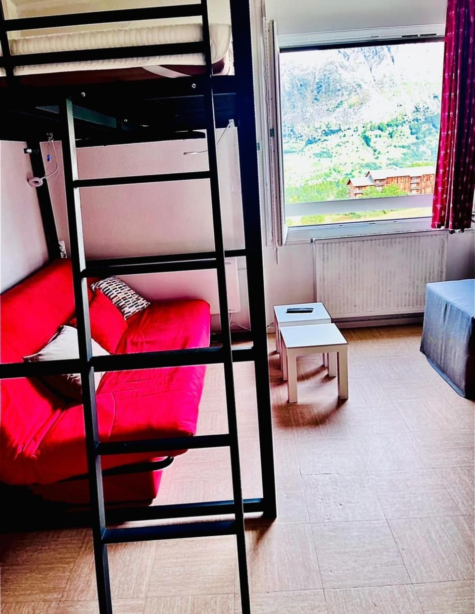 Bed, Living room, Photo of the whole room, Seating area, Bedroom, bunk bed