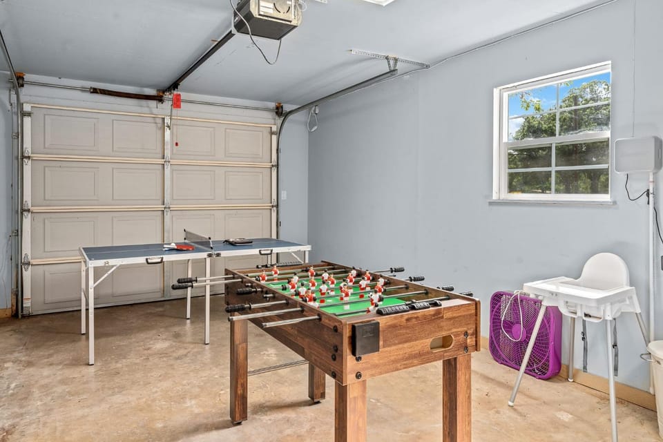 Ufer Haus - Game Room Fire Pit Walk to Main House in Fredericksburg