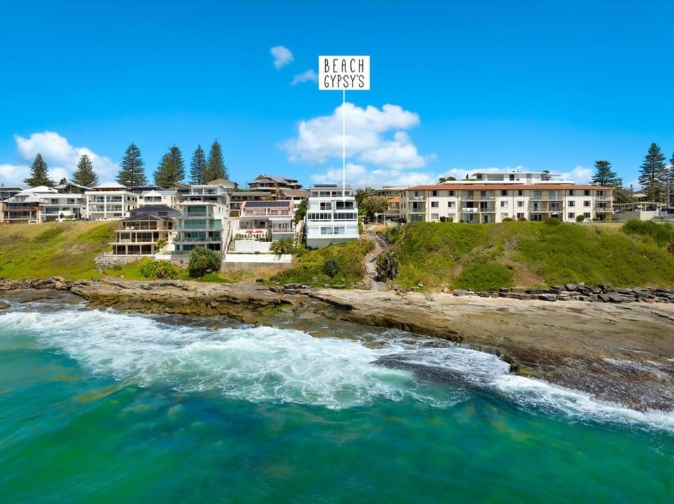 Luxe Oceanfront Apartment Apartment in Yamba