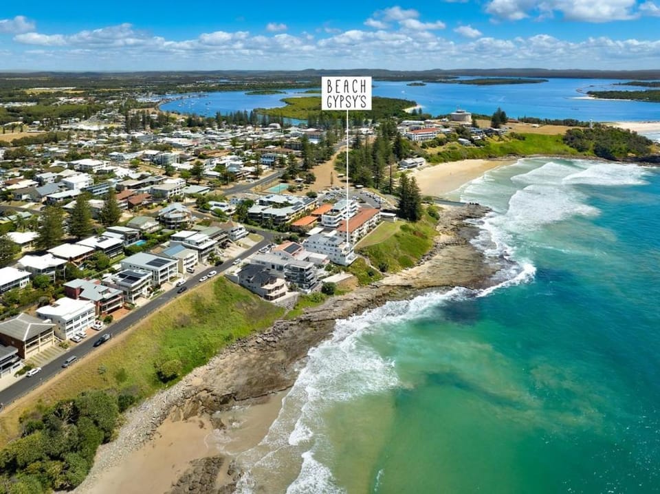 Luxe Oceanfront Apartment Apartment in Yamba