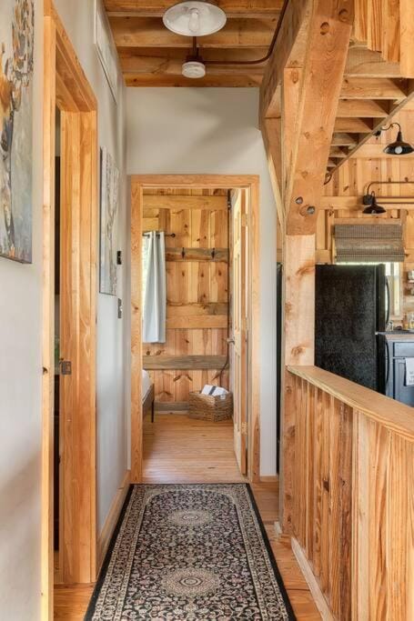 The Rustic Retreat House in Illinois