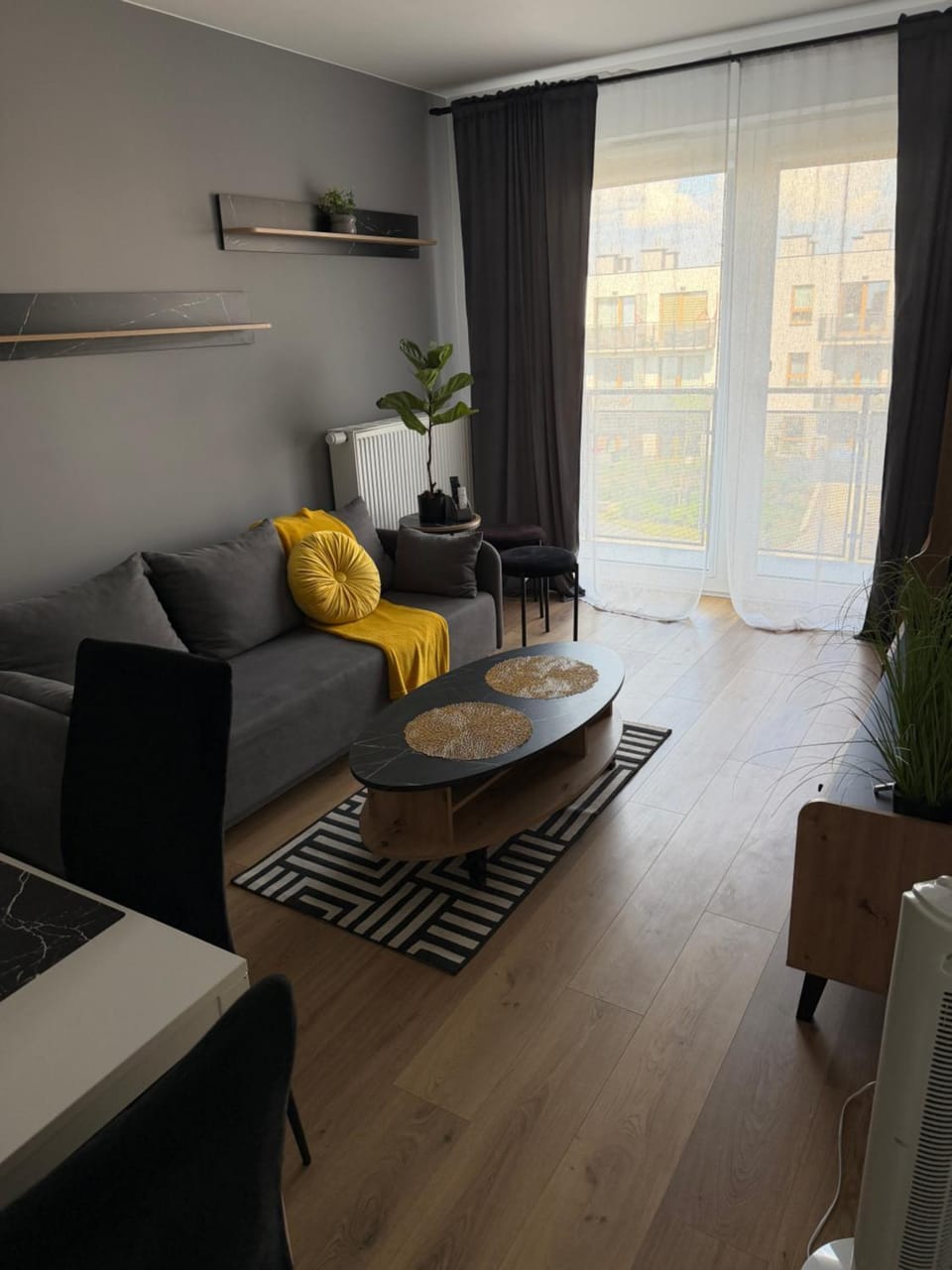 Bed, TV and multimedia, Balcony/Terrace, Balcony/Terrace, Kitchen or kitchenette, Living room, internet