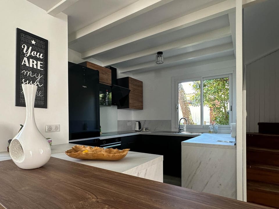 Villa rénovée pour 7 pers avec WIFI - La Palmyre - FR-1-705-85 House in Les Mathes