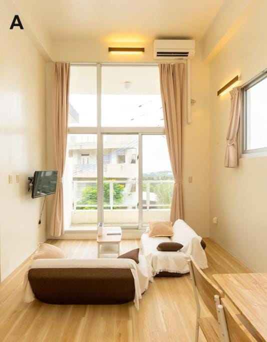 MOTOBU Hills DUPLEX Apartment in Okinawa Prefecture