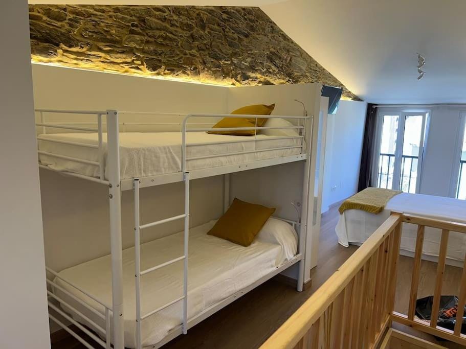 Bed, Photo of the whole room, Bedroom, bunk bed