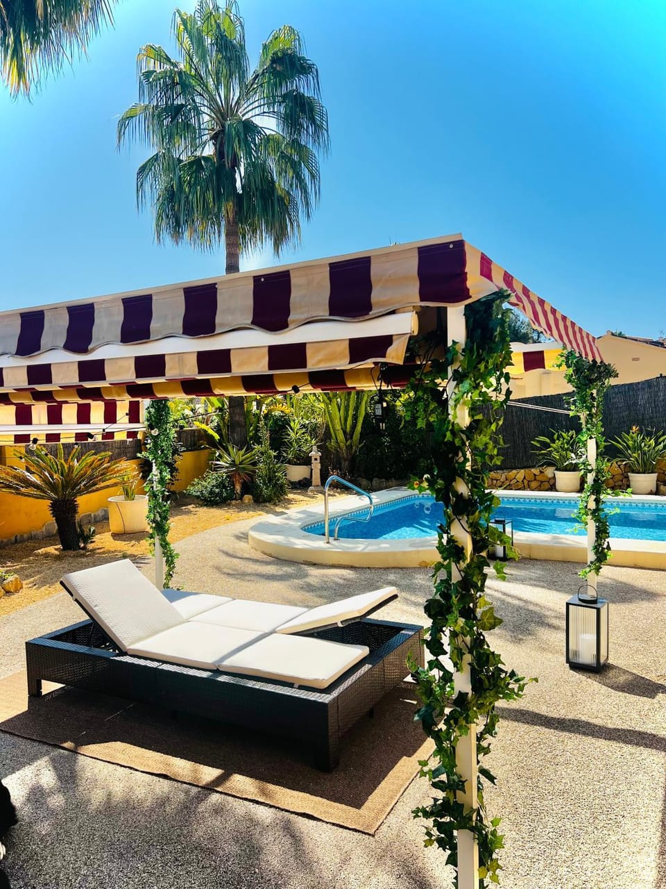 Day, Garden, Garden, Garden view, Pool view, Swimming pool, sunbed