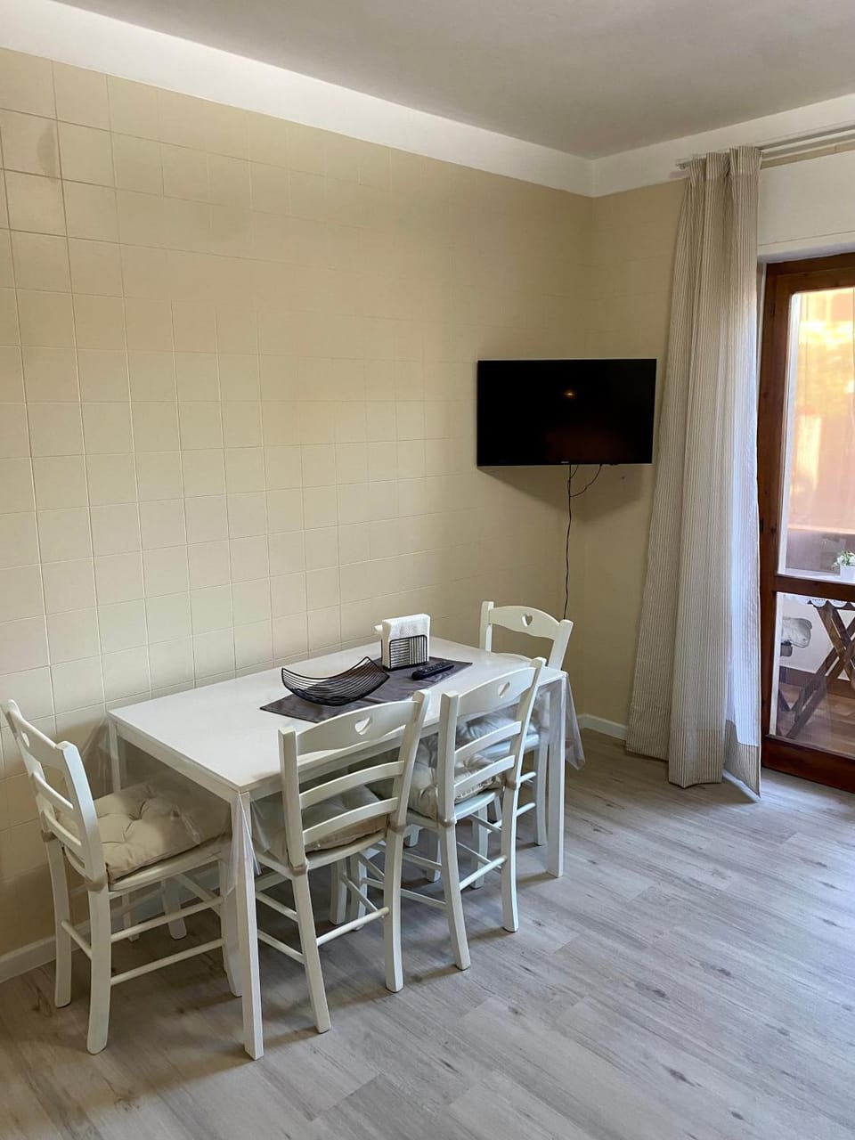 TV and multimedia, Dining area, Evening entertainment