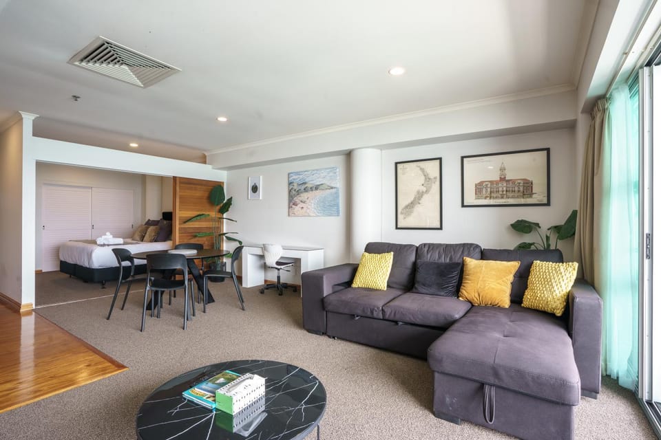 Seating area, Bedroom