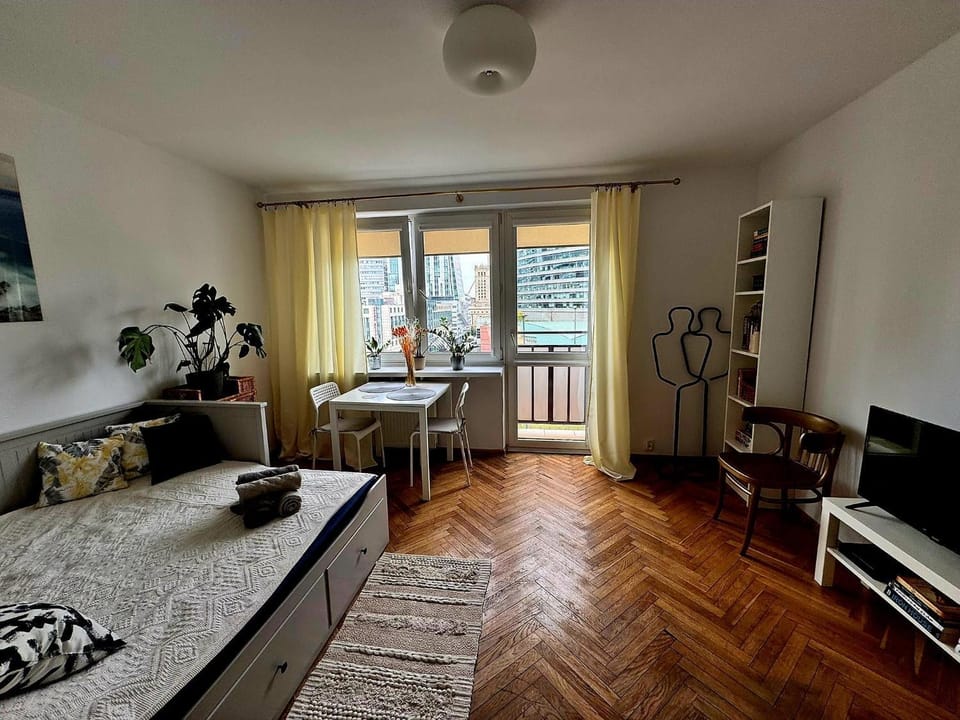 Złota Studio Apartment in Warsaw