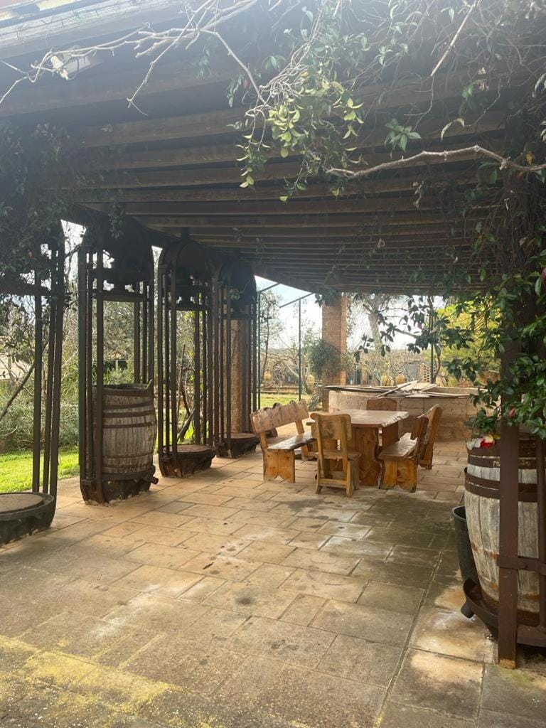 Masseria Sotto le Stelle Provenzani Bed and Breakfast in Apulia