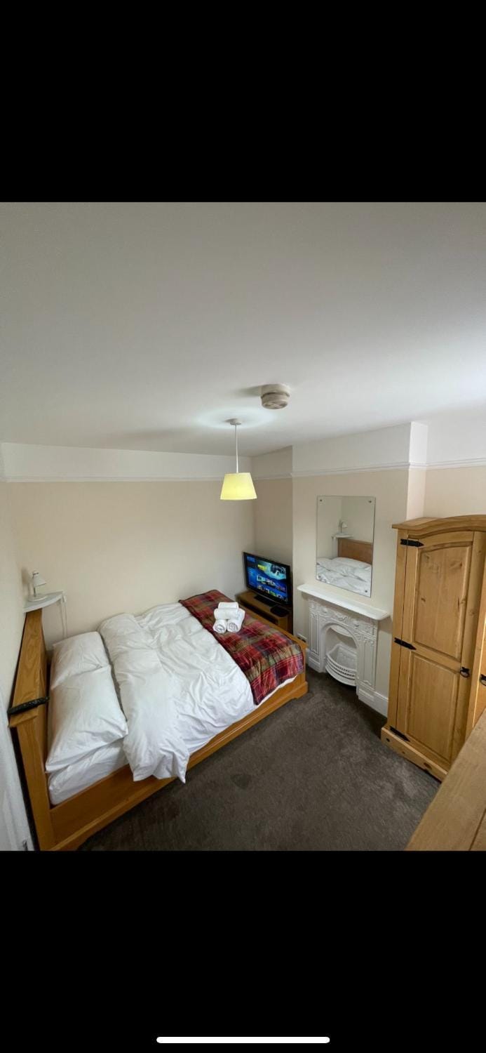 Affordable luxury stay House in Watford