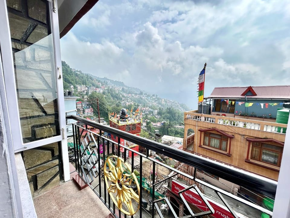 Natural landscape, View (from property/room), Balcony/Terrace, Mountain view