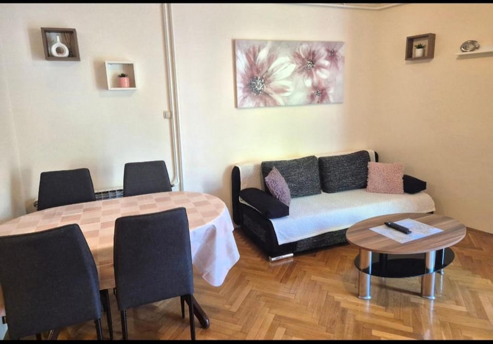 Apartment MIHA Apartment in Primorje-Gorski Kotar County