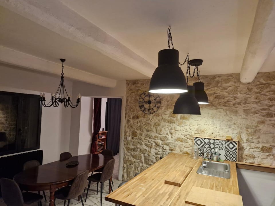 Lounge or bar, Dining area