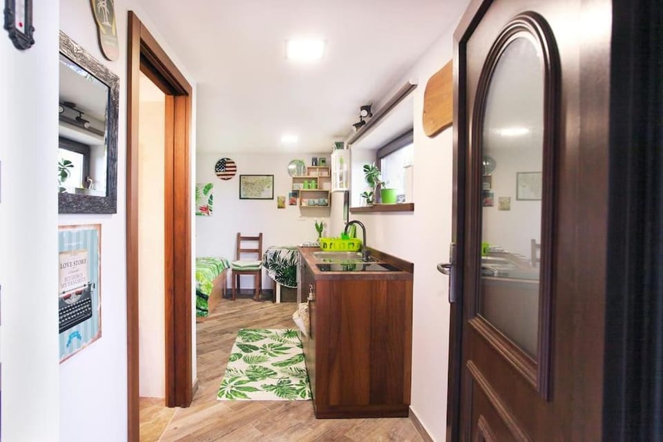 Green cottage Baredi, Izola, Slovenia House in Slovenia