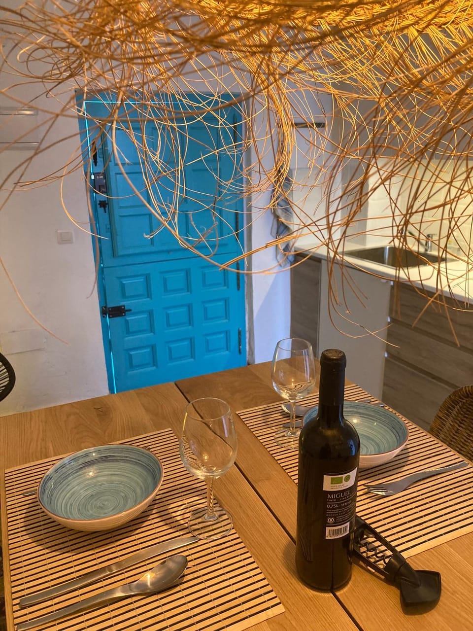 Kitchen or kitchenette, Dining area, air conditioner