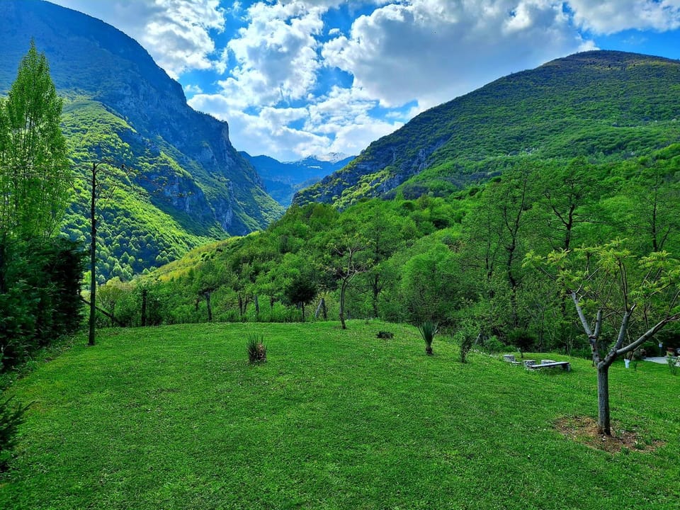 Villa Era Malit Villa in Montenegro