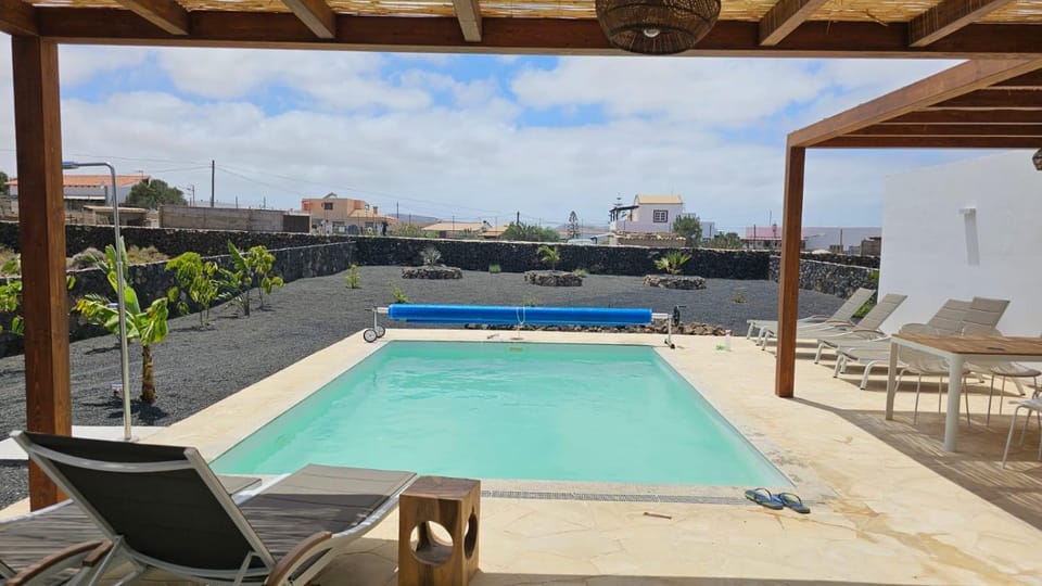 Patio, Pool view, Swimming pool