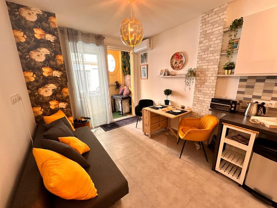 Studio Coeur Delille FSHH Apartment hotel in Nice