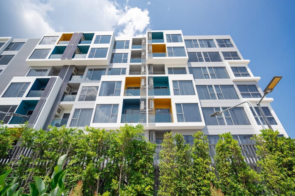 Property building, Day