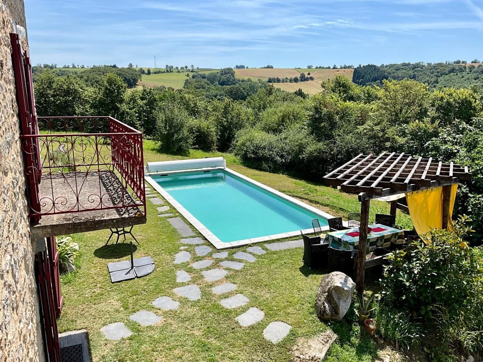 Pool view, Swimming pool