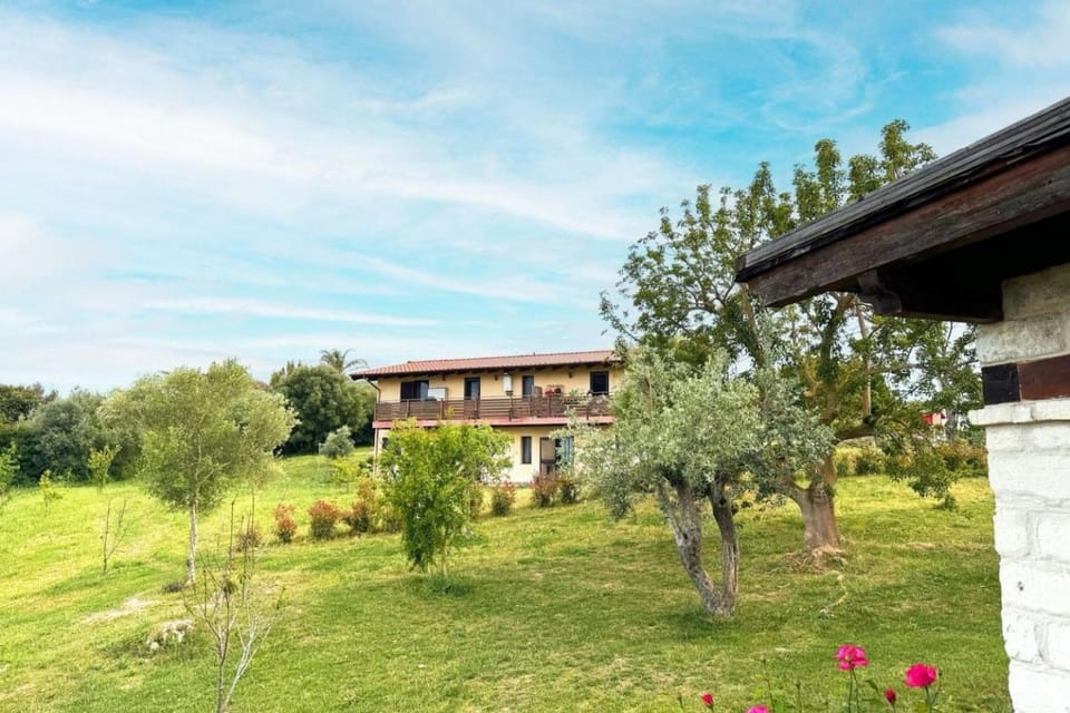 Agriresidence Mela Ruja Apartment in Sardinia