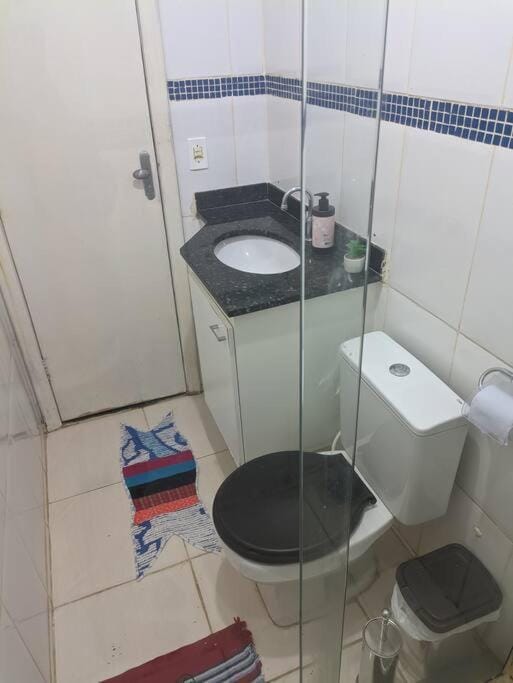 Quarto de Casal Bem Localizado Em apto Compartilhado AP 204 Apartment in Uberaba