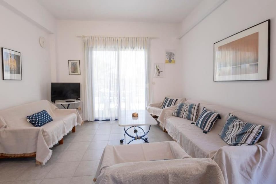 Seashell apartment next to the beach Apartment in Halkidiki