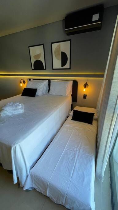 Bed, Bedroom, air conditioner