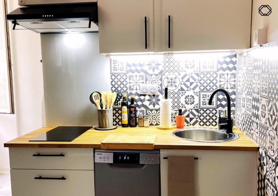 Studio Carmes Apartment in Angoulême
