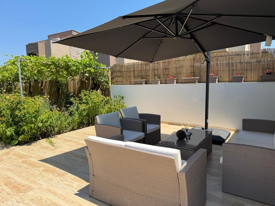 Balcony/Terrace, Seating area